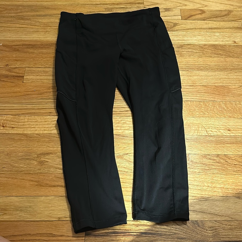 Lululemon cropped leggings with side pockets